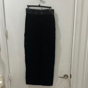 Elegant Black velvet Skirt